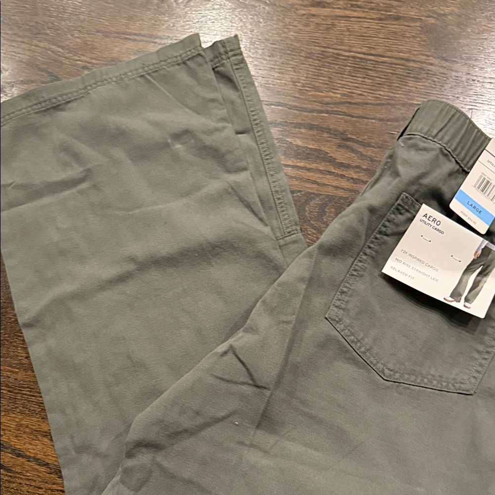 Aeropostale Women’s Green Cargo Pants Utility Pocket Elastic Waist Size medium - Picture 6 of 8
